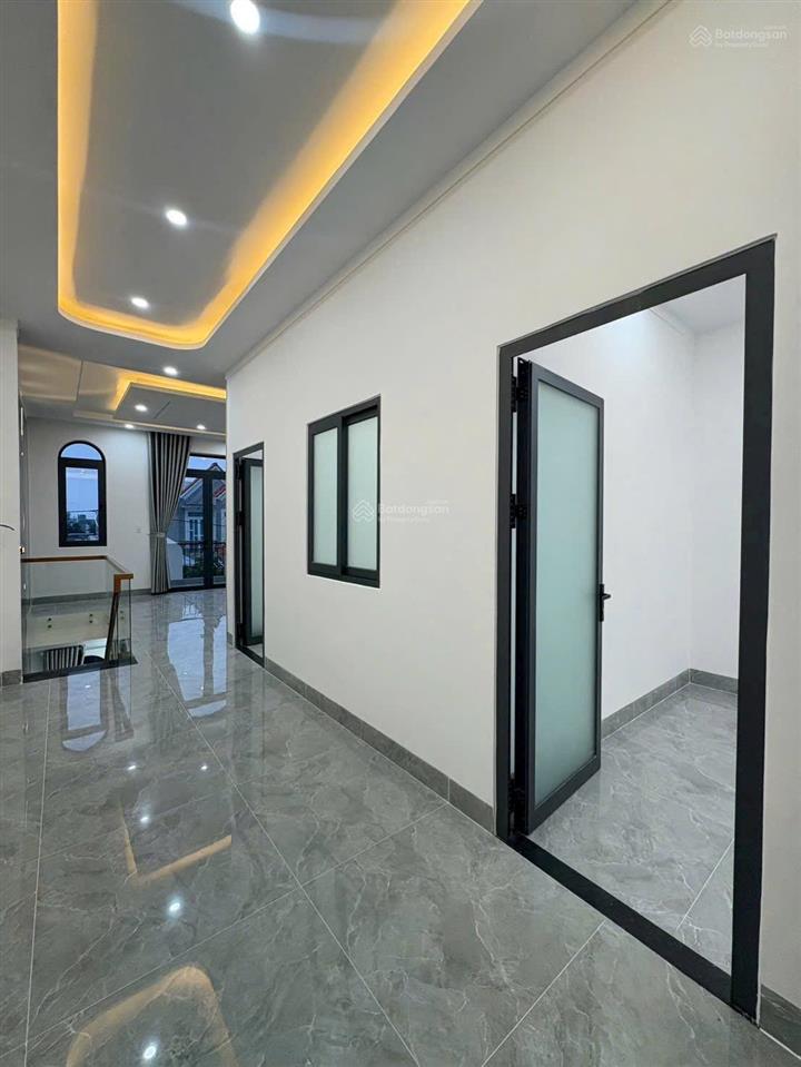 Bán nhà mới keng ngay chợ quang thắng  trảng dài