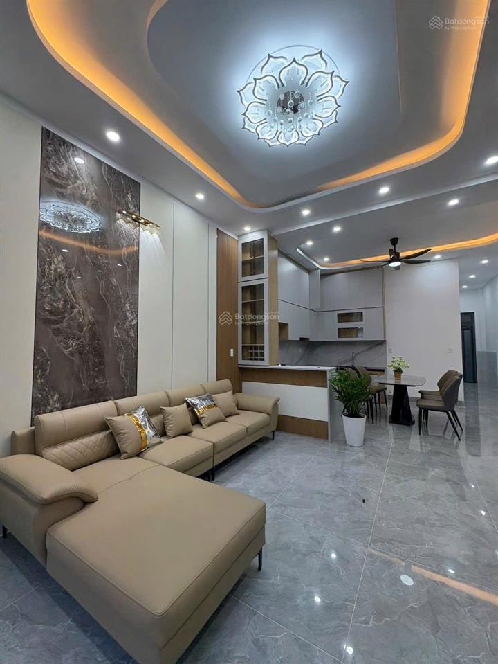 Bán nhà mới keng ngay chợ quang thắng  trảng dài