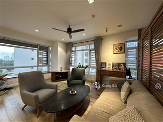 Cần bán căn hộ star hill pmh 87m2  113m2, nhà đẹp giá tốt.  0903 856 *** ms giang