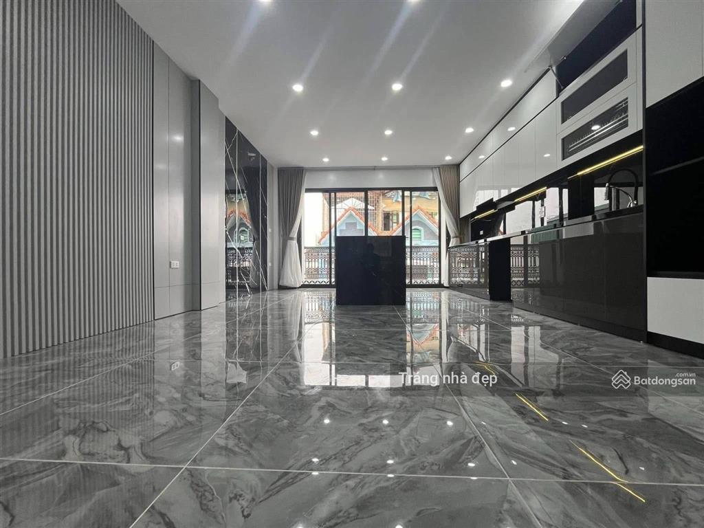 12.35 tỷ!bán gấp nhà miếu đầm  mễ trì, 8 tầng thang máy, lô góc 2 thoáng, ô tô vào nhà, kinh doanh