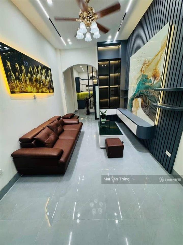 Chỉ 8.1 tỷ!"bán gấp nhà lê quang đạo từ liêm gần mỹ đình 38m2x5t,6 ngủ  ngõ rộng gần 3m