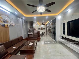 8.8 tỷ! bán nhà phú đô  lê quang đạo từ liêm  dân xây  42m2 x 5t  30m ra ô tô  ngõ rộng 2.5m