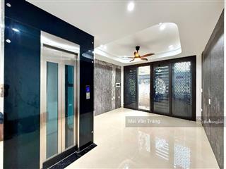 Bán nhà đại linh trung văn lê quang đạo 5 tầng thang máy mới tinh 2 thoáng 30m ra ô tô 8.2 tỷ