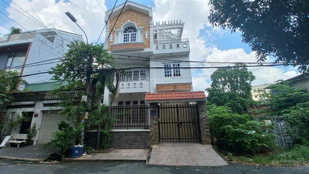 Biệt thự đường 23 khu bên sông hiệp bình chánh, thủ đức