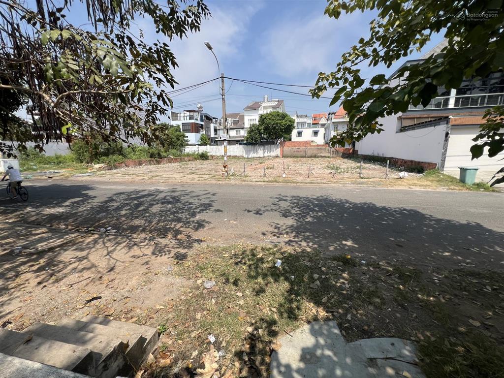 Cho thuê đất mặt tiền sông đường 10, hiệp bình chánh, 900 m2 gần đường 25 khu bên sông