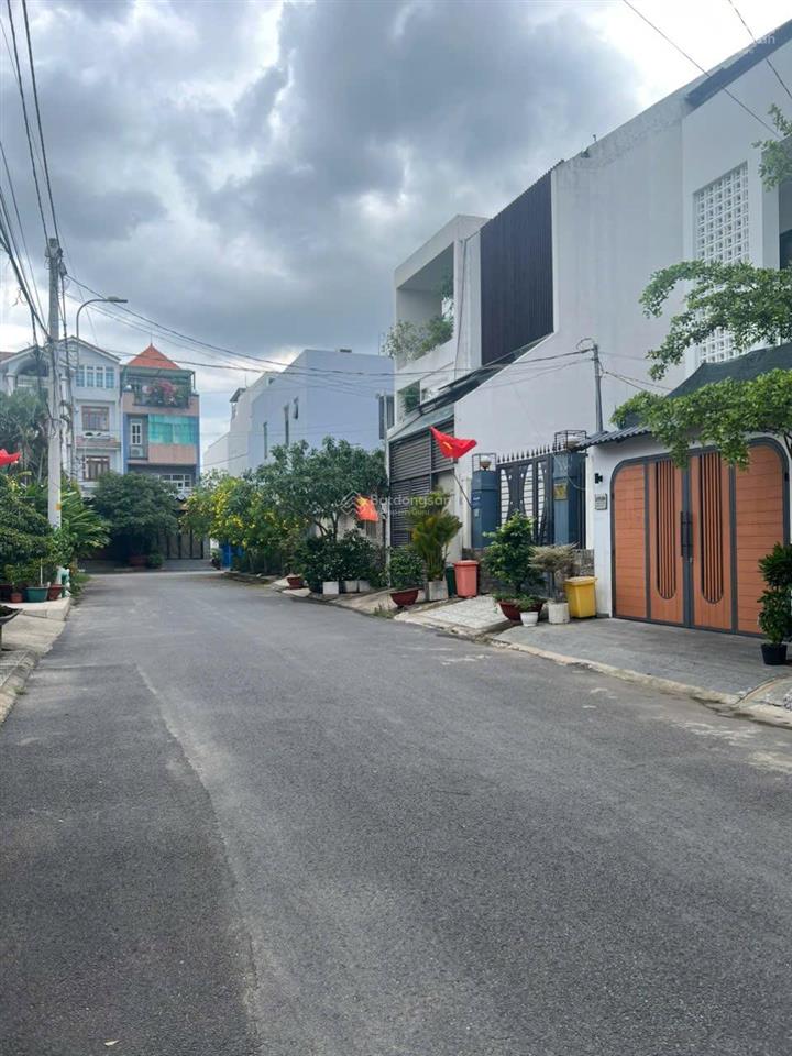 Bán nhà một đời chủ chưa qua đầu tư 100m2 đường xe tải khu bên sông hiệp bình chánh thủ đức