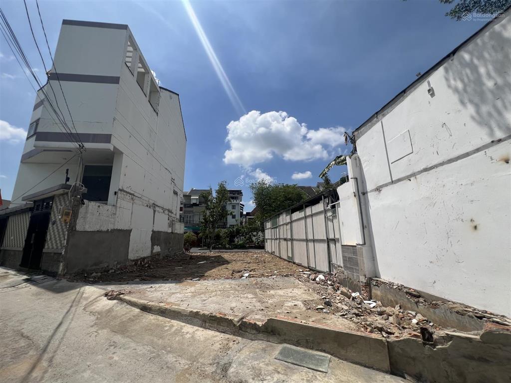 Bán đất hai mặt tiền trước sau khu bên sông hiệp bình chánh 200m2 giá 17,5 tỷ