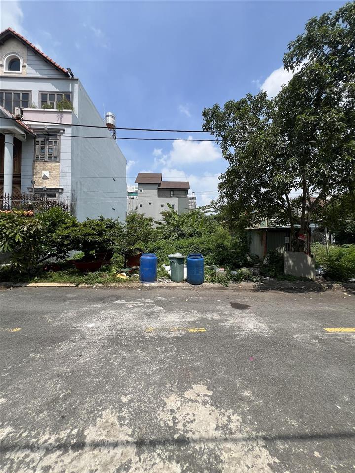 Chủ cần tiền đầu tư kinh doanh cần bán lô đất ngay gigamaill phạm văn đồng hiệp bình chánh, thủ đức