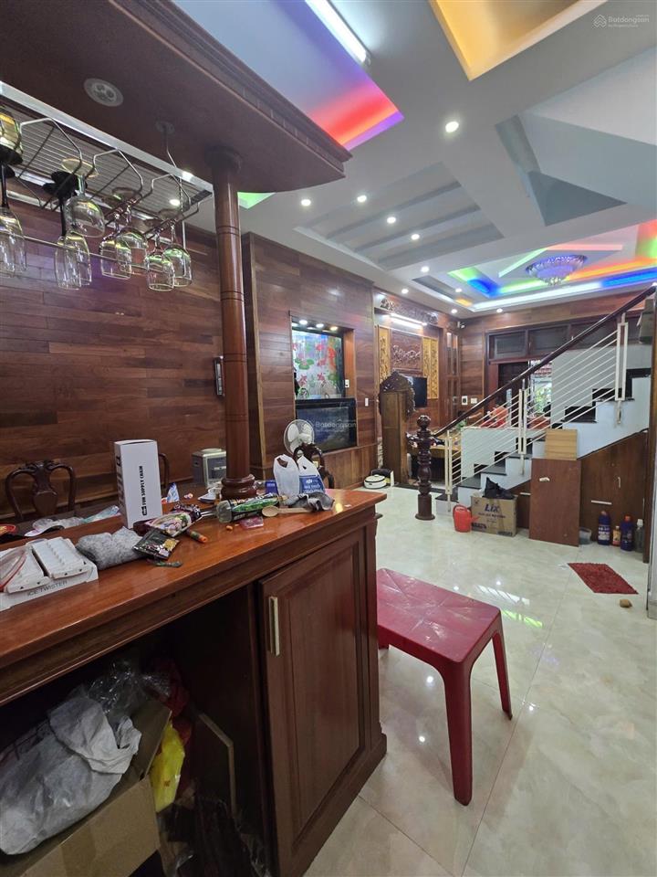 Bán nhà đường xe tải đường 11 quốc lộ 13 cũ, sát sông mát mẻ, hiệp bình phước, 114m2 giá 8,2 tỷ