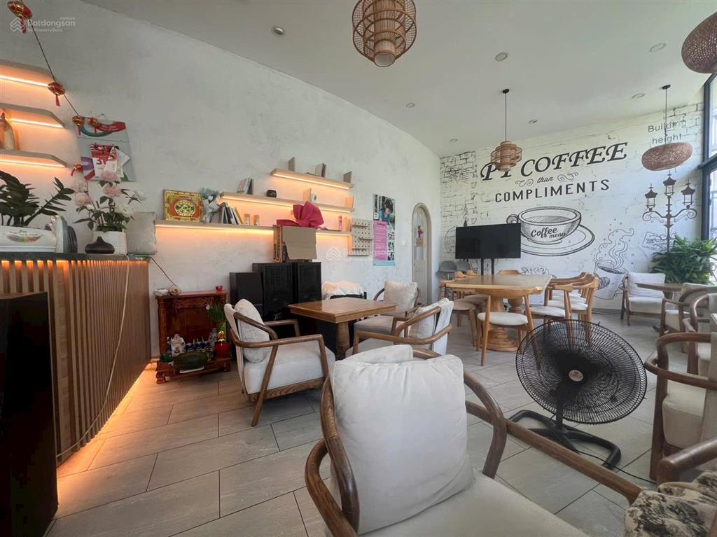 Cần sang quán caffe có hồ bơi, kd đủ các ngành nghề dịch vụ nhà hàng ăn uống khu đô thị vạn phúc