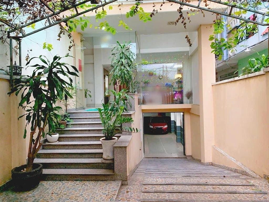 Bán khách sạn phường thới an quận 12 đang có nguồn thu 150 tr tháng 1000m2 sàn