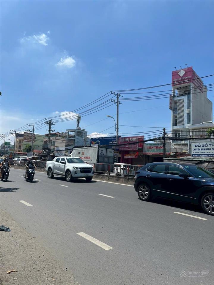 Bán nhà cấp 4 mặt tiền quốc lộ 13 hiệp bình phước thủ đức, khách mua đón đầu quốc lộ 13 mở rộng 60m
