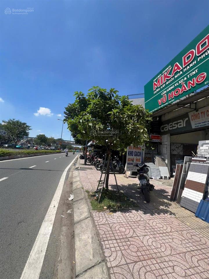 Cần bán gấp mặt bằng, hai mặt tiền đường kha vạn cân và phạm văn đồng, đối diện tttm gigamall