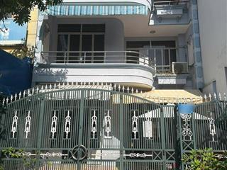 Cần cho thuê nhà 3 tầng khu bên sông đường 25 hiệp bình chánh  thành phố thủ đức