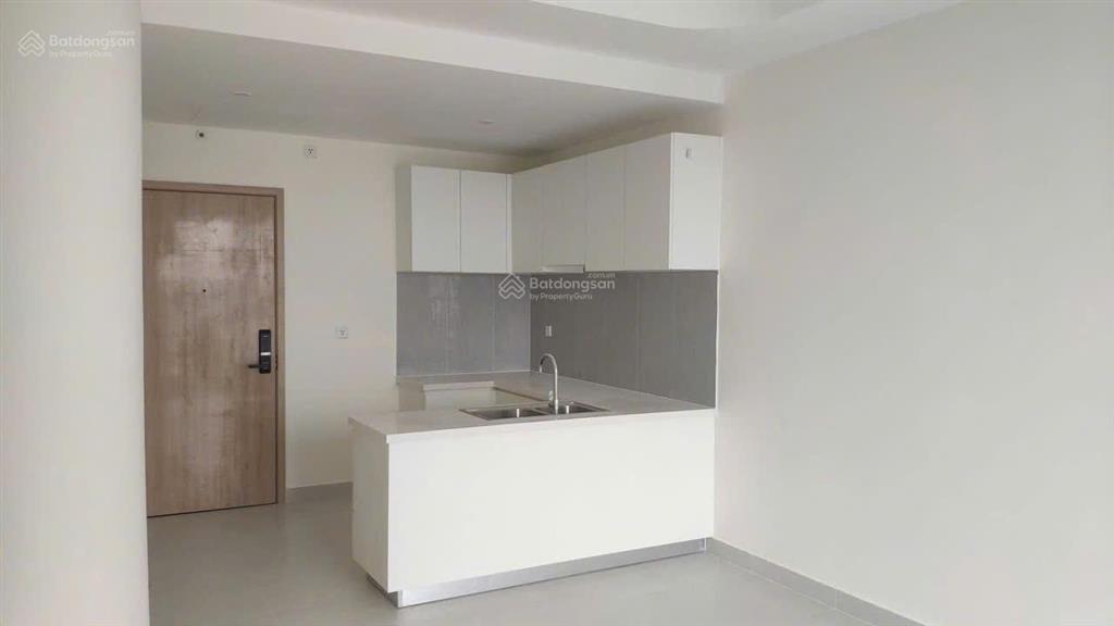 Chủ kẹt gửi bán căn aurora bến bình đông quận 8 , 67m2 2pn 2wc giá chỉ 2,250 tỷ 0888 333 ***