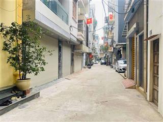 Kim đồng, ngay giải phóng, ô tô tránh, thang máy, mới kính koong, giá đầu tư, 80m2, hơn 15 tỷ