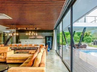Villa lplus mansion  đồng nang  hoà bình  dt 4.230m2 full thổ cư  35 tỷ