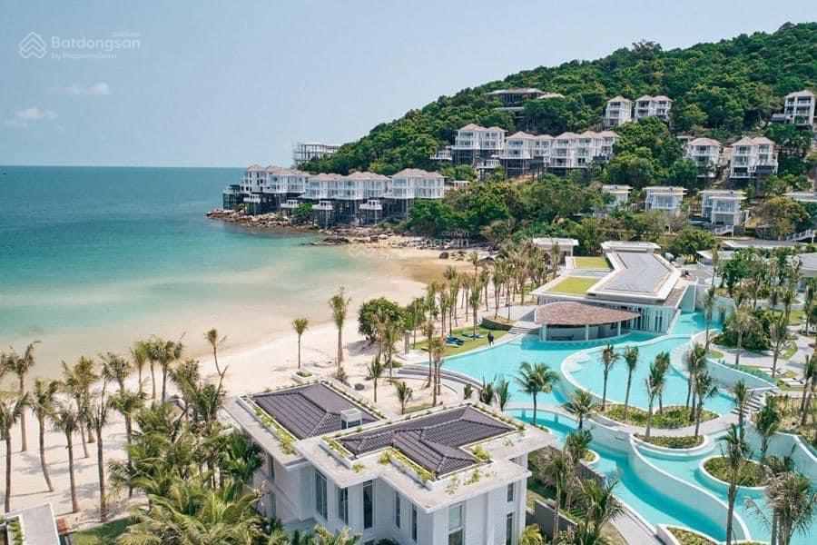 Bán căn biệt thự nghỉ dưỡng  vị trí đắc địa  lợi nhuận 1,3 tỷ/năm  giá 21 tỷ  0919 755 ***