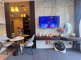 Do chuyển định cư không sử dụng nên cần bán căn hộ 1pn 32m2 trung tâm du lịch bãi cháy, hạ long.