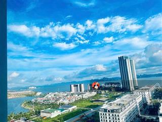 Do chuyển định cư không sử dụng nên cần bán căn hộ 2pn 76m2 view biển trung tâm bãi cháy, hạ long