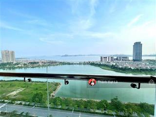 Chính chủ chuyển sinh sống, cần bán căn hộ 2pn 68m2 view biển trung tâm du lịch bãi cháy, hạ long