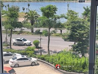Do chuyển định cư, cần bán căn hộ 3pn 96m2 view biển đông nam trung tâm du lịch bãi cháy, hạ long.