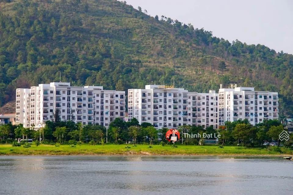 Chính chủ chuyển sinh sống cần bán căn 2pn 63m2 góc đông nam chung cư sunrise, bãi cháy, hạ long.