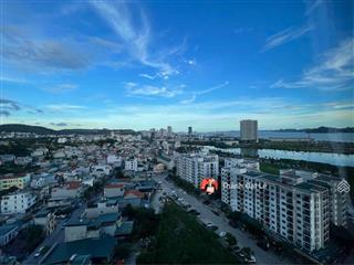 Bán căn góc 2pn 68m2 view biển chung cư greenbay bim 30 tầng, trung tâm du lịch bãi cháy, hạ long.