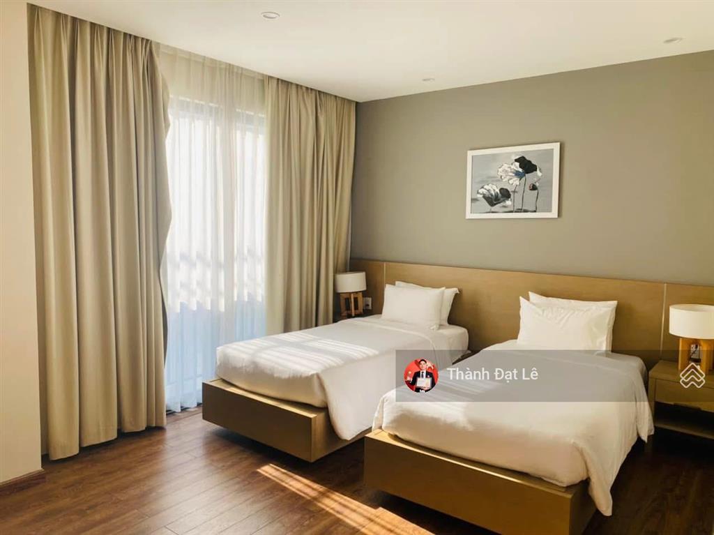 Chính chủ bán căn liền kề 3,5 tầng 103m2 ven biển tại trung tâm du lịch bãi cháy, hạ long