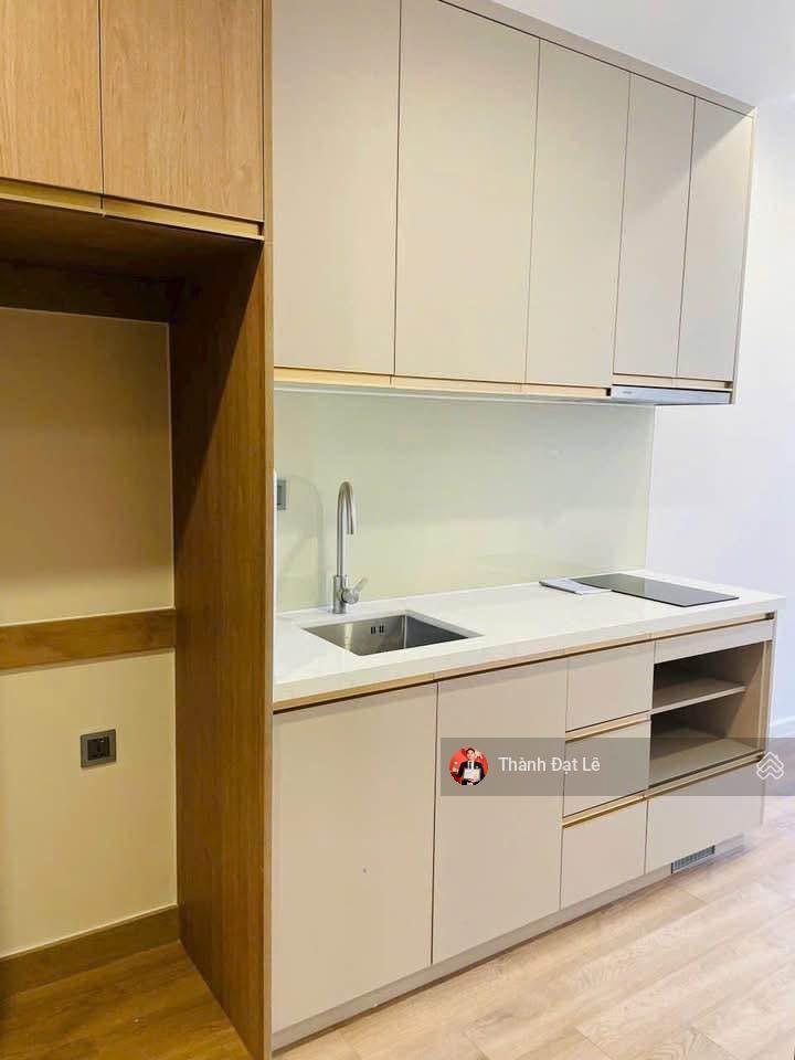 Cho thuê căn hộ studios 31m2 chung cư icon40 hạ long. giá ưu đãi chỉ 4tr/ tháng