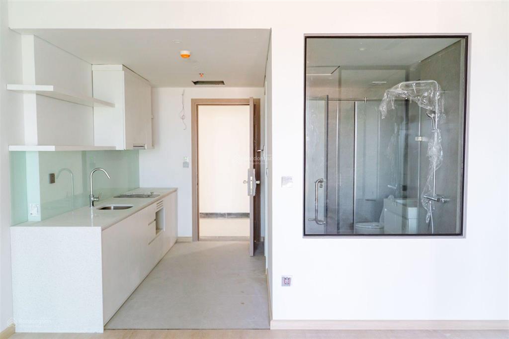 Do chuyển định cư, cần bán cắt lỗ căn studios 41m2 view biển mặt đường trung tâm du lịch bãi cháy