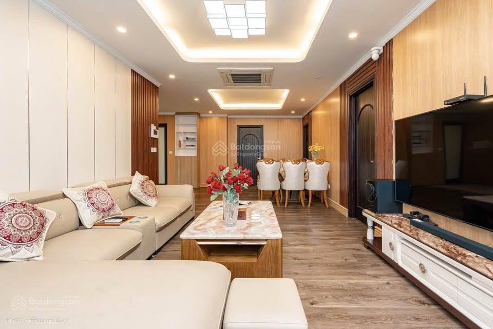 Chính chủ bán căn hộ 3pn 128m2 view biển căn góc tại đồi đức dương, beverly hills bãi cháy, hạ long