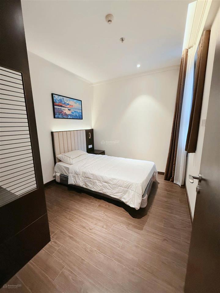 Bán cắt lỗ 500tr căn hộ 2pn 53m2 view chếch biển chung cư the sapphire s2, trung tâm tp. hạ long