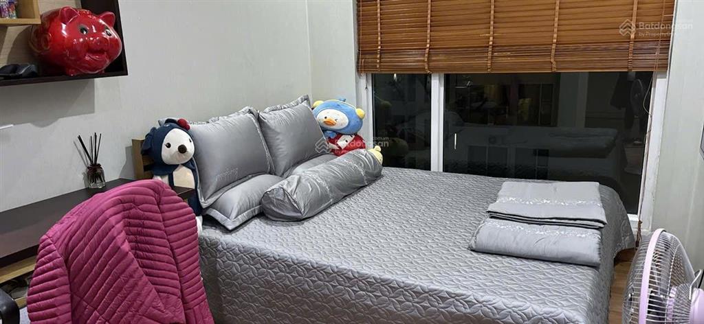 Chính chủ bán căn hộ 2pn 70,5m2 view bể bơi, đông nam đẹp thoáng mát tại trung tâm du lịch bãi cháy