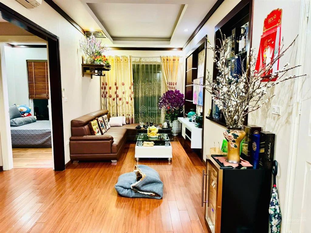 Chính chủ bán căn hộ 2pn 70,5m2 view bể bơi, đông nam đẹp thoáng mát tại trung tâm du lịch bãi cháy