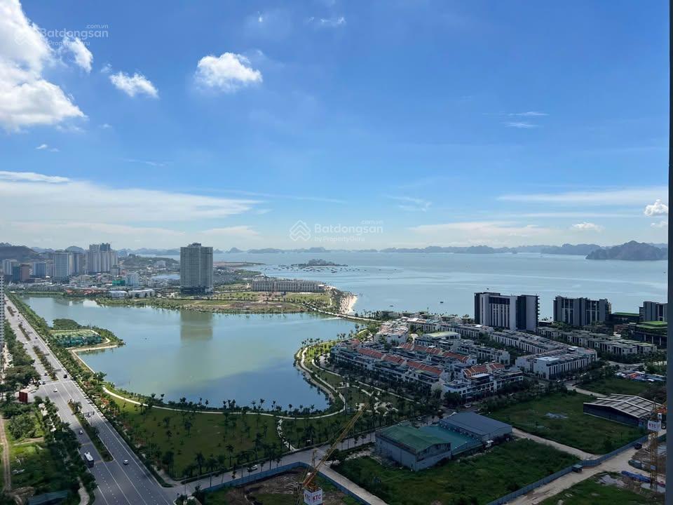 Chính chủ bán căn 2pn 63m2 view biển tầng cao chung cư icon40 trung tâm du lịch bãi cháy, hạ long