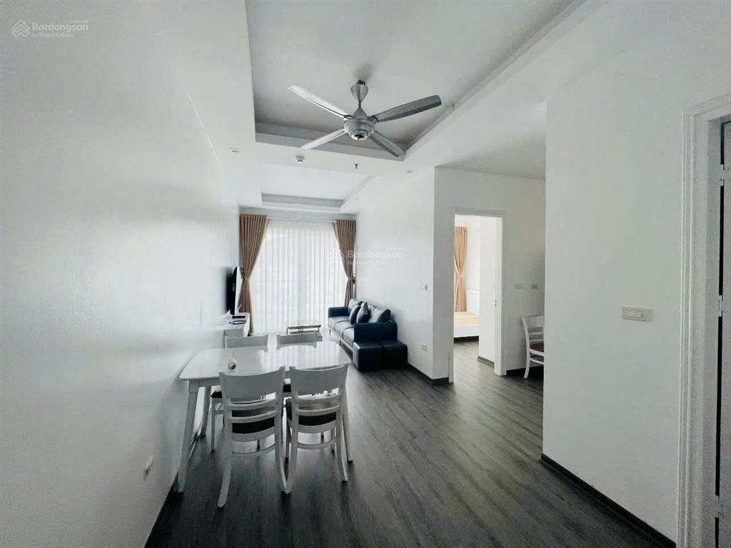 Do chuyển định cư không sử dụng nên cần bán căn hộ 2pn 80m2 trung tâm du lịch bãi cháy, hạ long