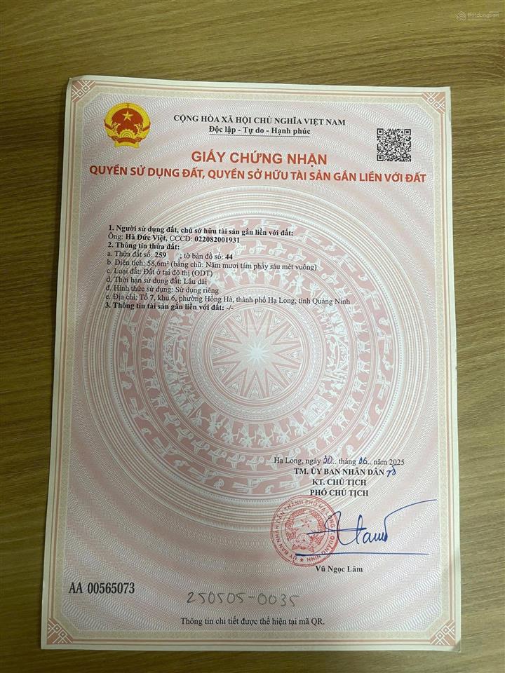 Chính chủ bán đất tặng nhà cấp 4 mái bằng 59m2 phía biển cột 8 hạ long đường ô tô tận cửa.