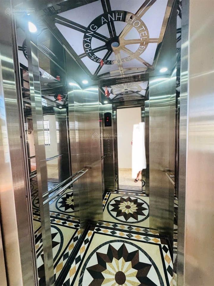 Chính chủ bán cắt lỗ 2 tỷ nhà nghỉ 6 tầng 75m2 view hồ hùng thắng, trung tâm bãi cháy, hạ long
