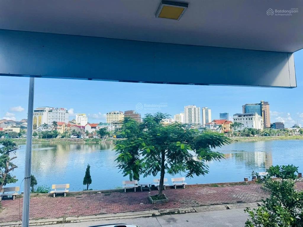 Chính chủ bán cắt lỗ 2 tỷ nhà nghỉ 6 tầng 75m2 view hồ hùng thắng, trung tâm bãi cháy, hạ long