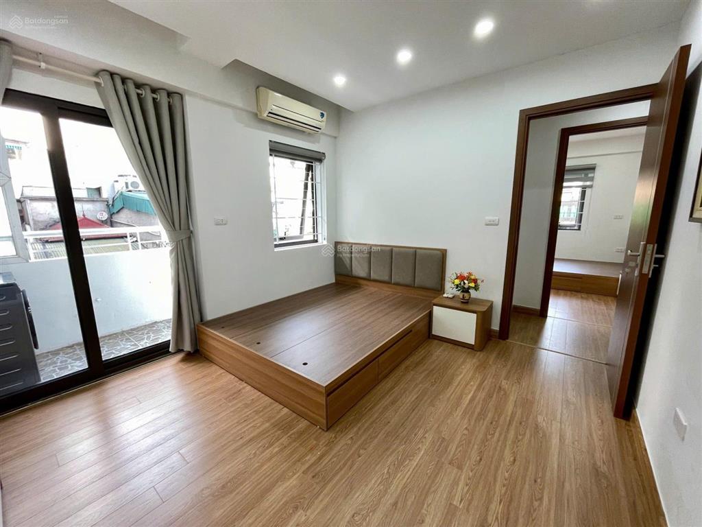 Bán chung cư b1 hàm nghi, 78m vị trí siêu đẹp, lô góc ,3 ngủ full nội thất xịn xò , khu vực đáng ơ