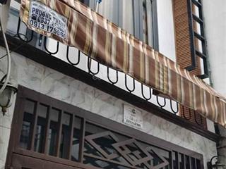 Khu phân lô , nhà mới ở ngay, full nội thất, hxh, 2 tầng đúc, gần cv làng hoa, 40m2, giá 4,68 tỷ .