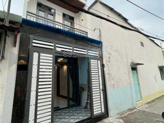 Nhà chợ bà hom  lộ tẻ 2 tầng  2 phòng ngủ gần aeon bình tân. giá còn tl