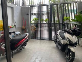 Siêu phẩm hẻm 8m, ôtô 7c vào gần chợ xóm mới, lê đ thọ * 5m x 19m = 95m2 x 2tầng đúc * hơn 8 tỷ tl
