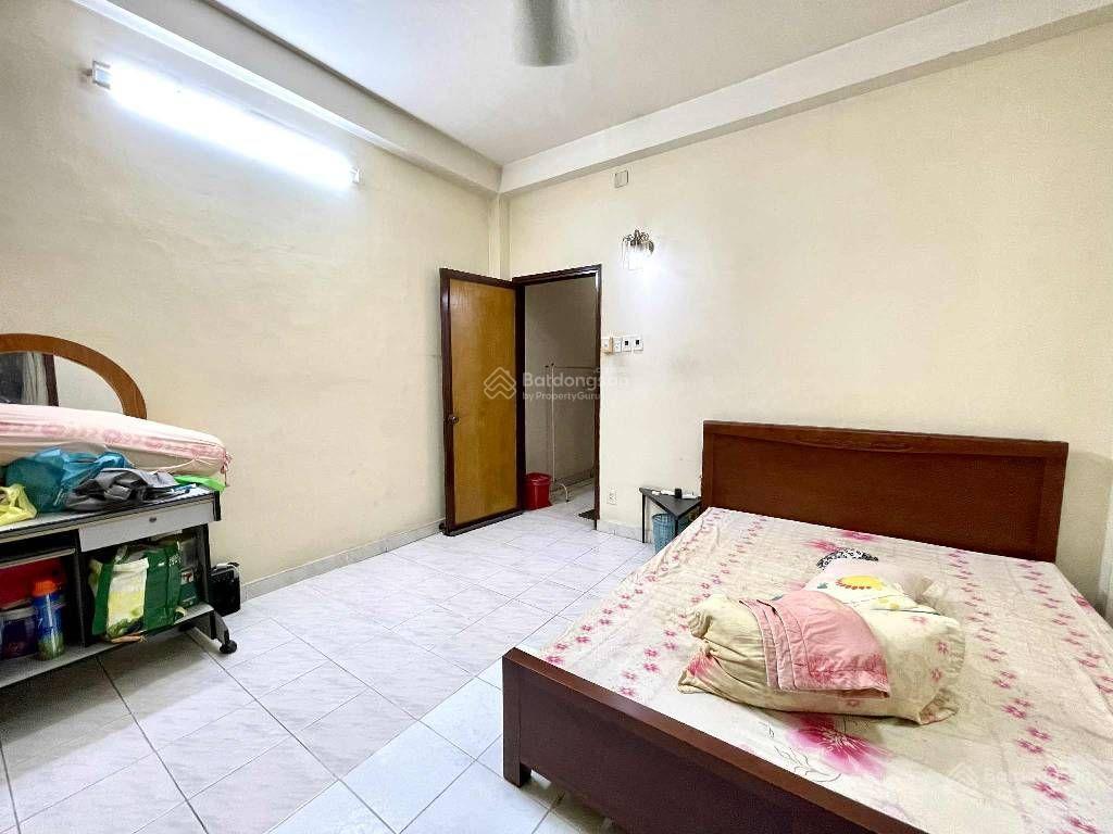 Mặt tiền k doanh, xe tải, sát nguyễn thái sơn, gần phạm văn đồng, sân bay *68m2 x 4tầng* hơn 11 tỷ