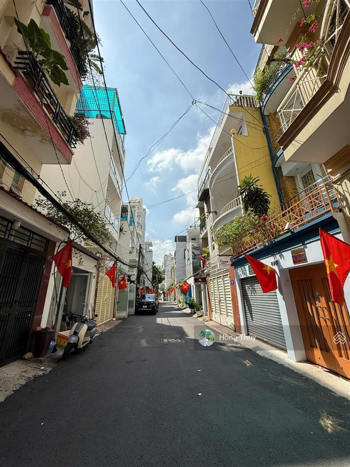 Bán nhà hxh nguyễn trọng tuyển 10x21m, 2 tầng tiện xây biệt thự, căn hộ giá tốt chỉ 32.5tỷ