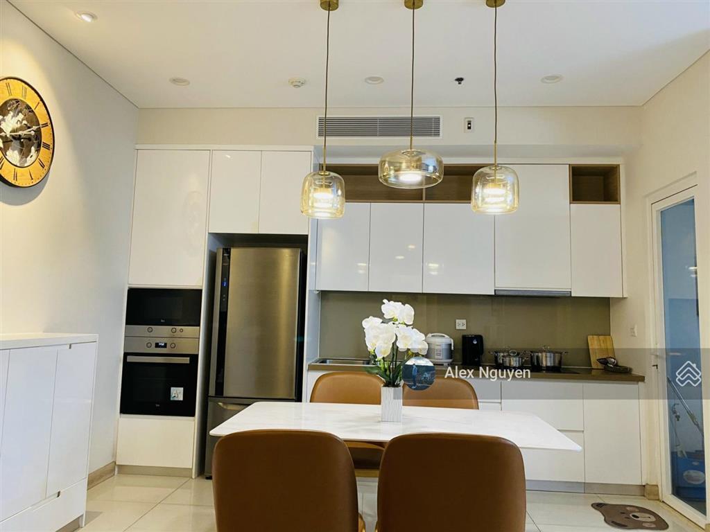 Cho thuê căn hộ cao cấp sarimi 2pn 88m2. view công viên  33tr/1th