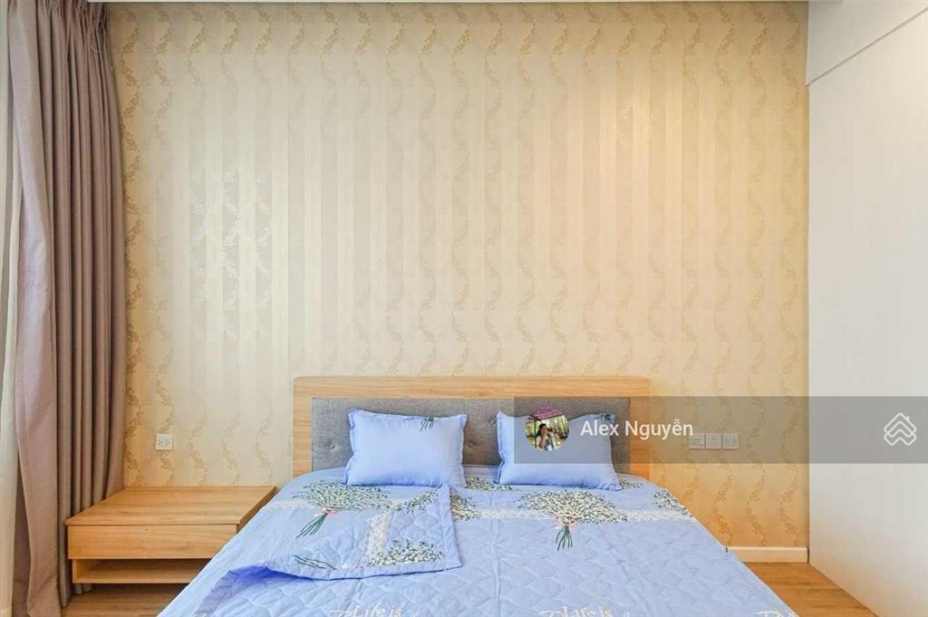 Cho thuê căn hộ cao cấp khu đô thị sala  sarimi. 2pn  88m2. view công viên sala. 32tr/1th