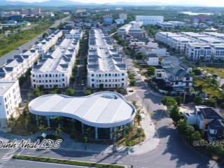 Cần bán lô biệt thự d. trương công kỉnh, khu vincom đông hà  350m2 đường 20.5m, bên vincom plaza