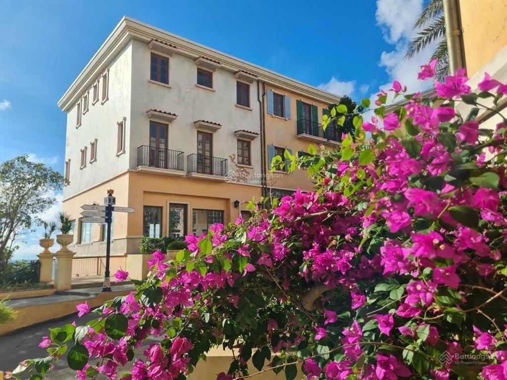 Bán nhanh căn góc đường lớn480m²view biển, cầu hônvị trí vip kinh doanhgiá 17,x tỷ0898 379 ***